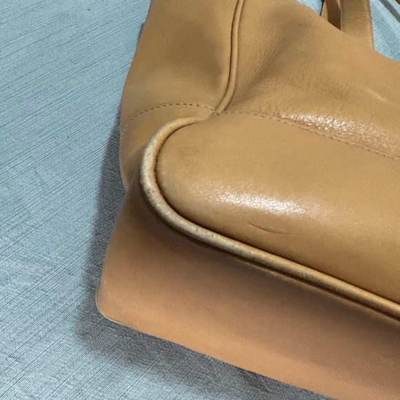 Coach Tan Hampton 5098 Leather Tote Bag - Picture 8 of 16